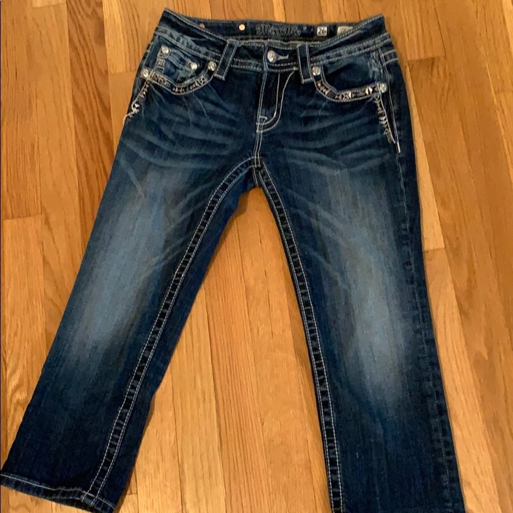 Miss me crop jeans